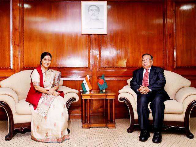 Sushma Swaraj with Abul Hassan Mahmood Ali