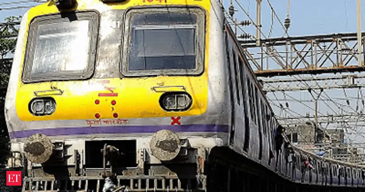 Mumbai: Heavy rains paralyse life in Mumbai; road, rail traffic hit ...