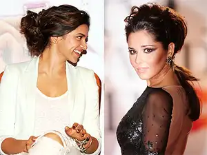 Messy Wavy Hairdos Replace Sleek Sculpted Look The Economic Times