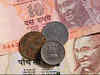 Rupee hits 1-1/2 week high; outlook by experts