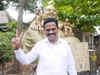 Maharashtra Sadan fracas: Shiv Sena defends Rajan Vichare, Opposition pressurizes government for a statement Parliament