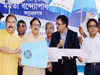 Kolkata hosts global launch of Ashok Leyland's 'JanBus'