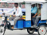 Centre issues note to take e-rickshaws out of Motor Vehicles Act's ambit