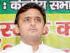 Akhilesh Yadav in photo controversy, UP government calls it 'misleading'