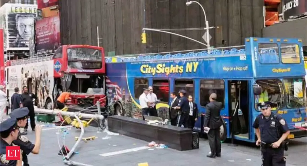 Most injured treated at the scene Two doubledecker buses crash in