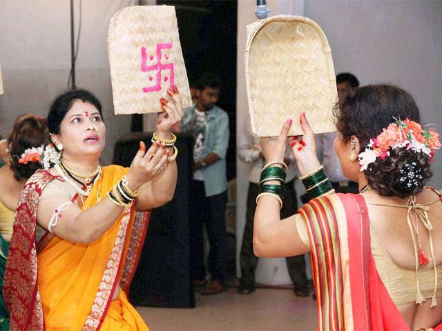 Marathi women during Mangala Gaur