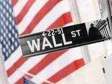 Wall Street ends near flat as Russia concerns linger