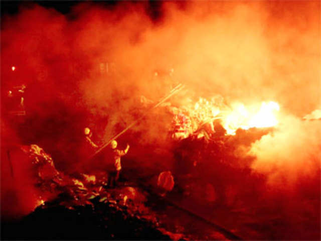 Fire at Kaduvetti