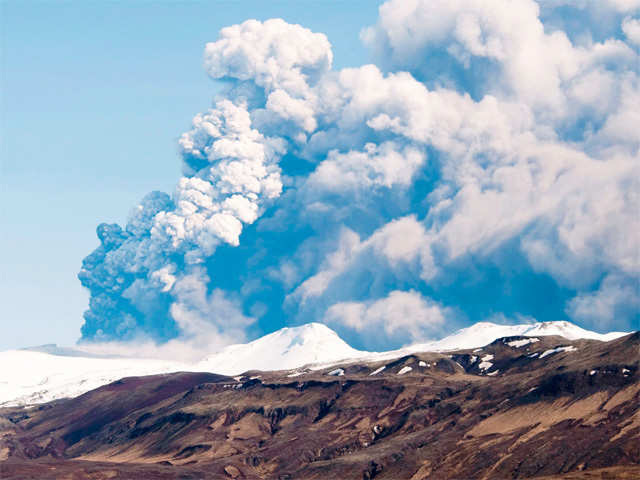 Ash from the 2010 Eyjafjallajokull volcano