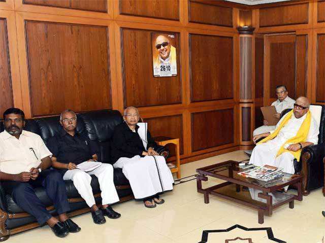 DMK chief meets TESO members