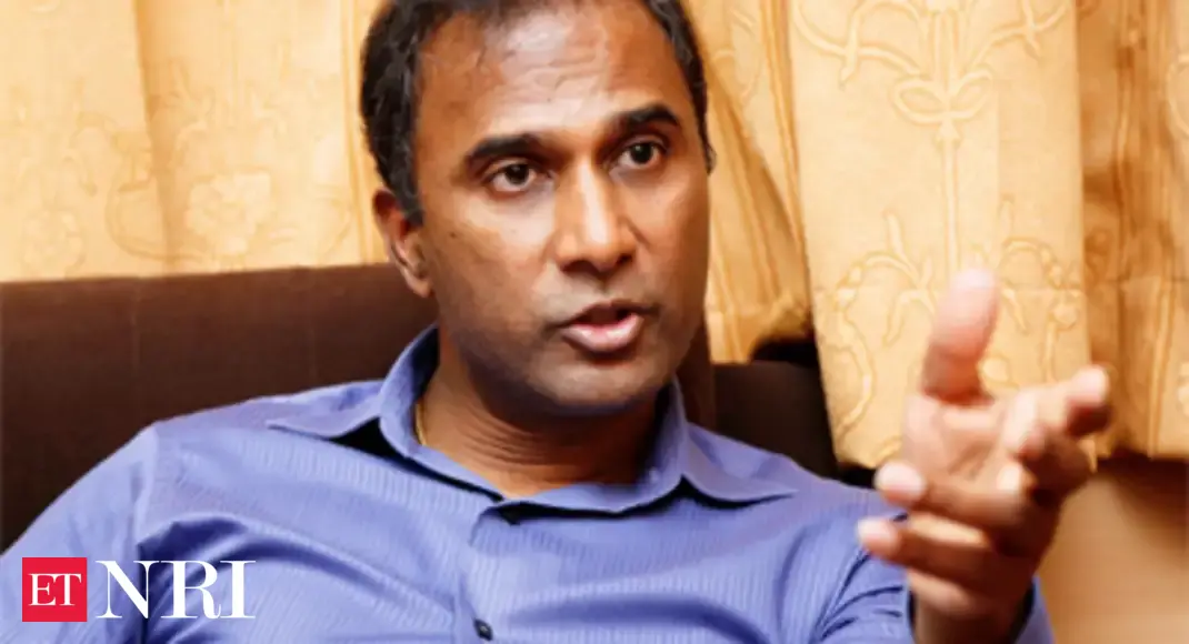 V A Shiva Ayyadurai The IndianAmerican who invented 'Email' at 14 yrs
