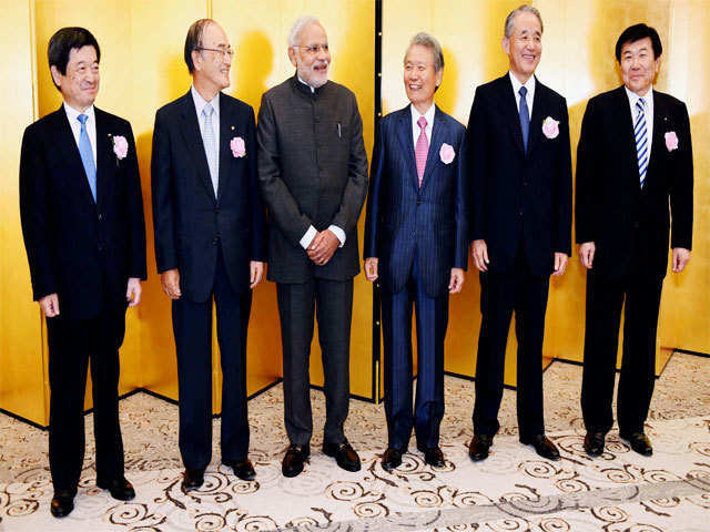 PM Narendra Modi with Japanese business leaders
