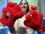 Elmo Tickle Hands