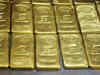 Gold extends losses; top trading bets by experts