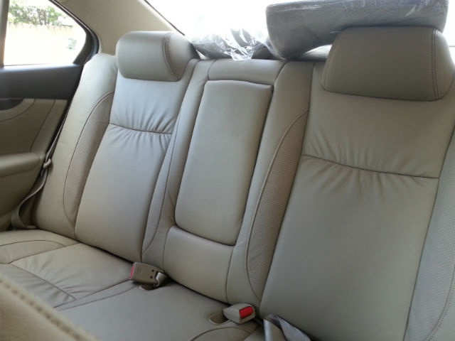 Leather seats and a centre armrest