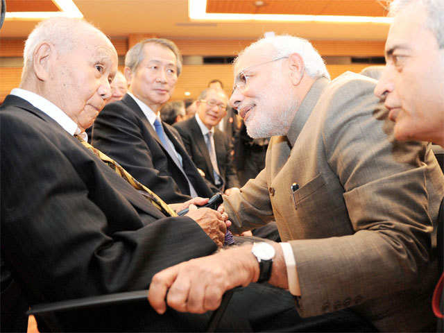 PM Narendra Modi meets Saichiro Misumi