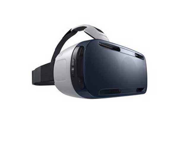 Gear VR is not the first mobile virtual reality headset