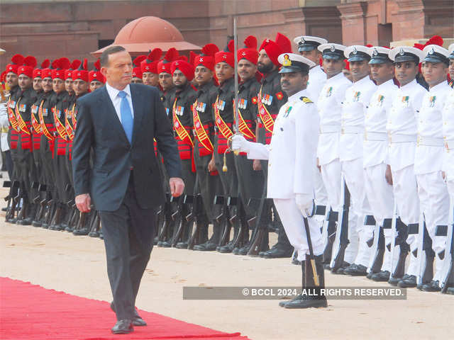 Abbott given a ceremonial reception at Rashtrapati Bhavan