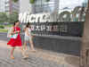 Top Microsoft China executive Zhang Yaqin "defects" to rival Baidu