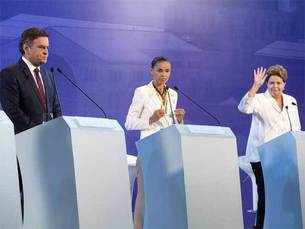 Election candidates debate in Aparecida