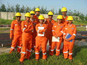 Women Work In Oil Rigs Too The Economic Times