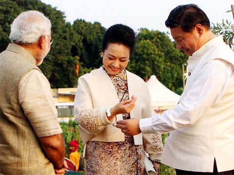 In pics: Xi Jinping, Modi stroll on Sabarmati riverfront - India Today