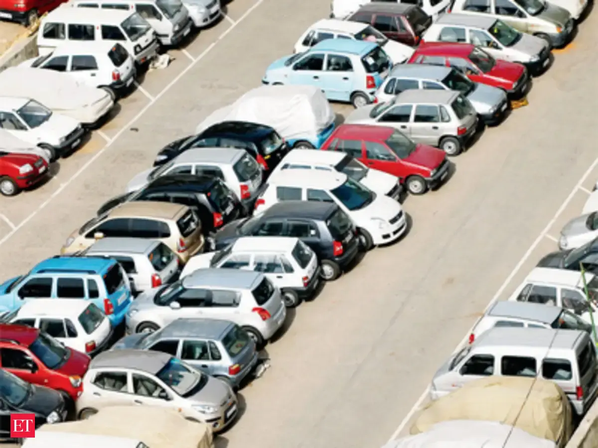 What is the loss of the commodity value of a car, and by whom is it reimbursed What is the loss of the commodity value of a car, and by whom is it reimbursed