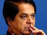 4) KV Kamath (ICICI Bank) 