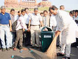 Swachh Bharat: Govt in talks with Gates, Facebook