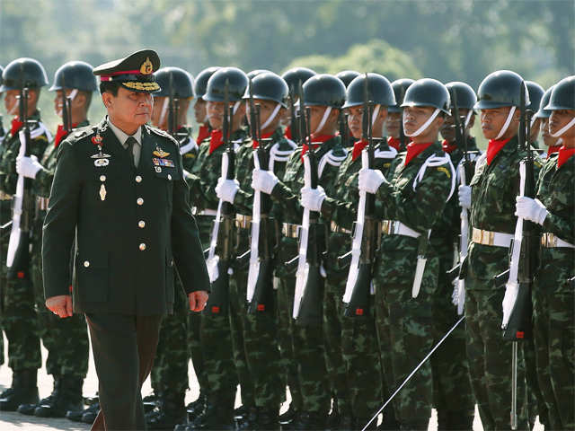 Farewell ceremony for Royal Thai Army Chief