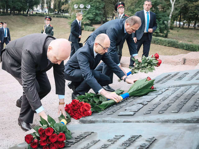 Commemoration ceremony at Babiy Yar massacre monument in Kiev