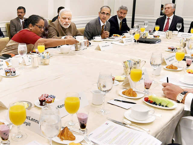 PM Modi with Foreign Secretary