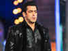 Salman to promote Hrithik's Bang Bang with his own work of art!