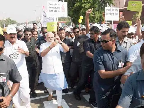 Modi at the launch of cleanliness campaign