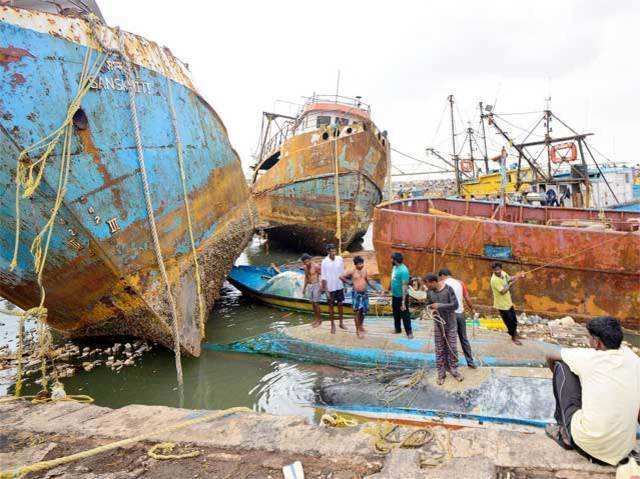 Cyclone Hudhud: Latest images of destruction