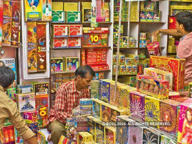 Fireworks market near Jama Masjid