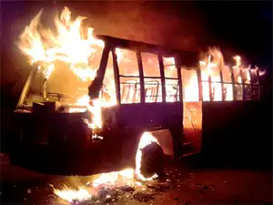 Pro-Tamil groups tried to lay a siege to the Sri Lankan Deputy High Commission in Chennai, but police foiled their attempt. Around 200 activists were detained, police said. Pro-Tamil groups tried to lay a siege to the Sri Lankan Deputy High Commission in Chennai, but police foiled their attempt. Around 200 activists were detained, police said.