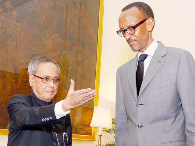 Rwanda President meets President Pranab Mukherjee