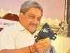 Manohar Parrikar gets detailed briefing from def secy, service chiefs