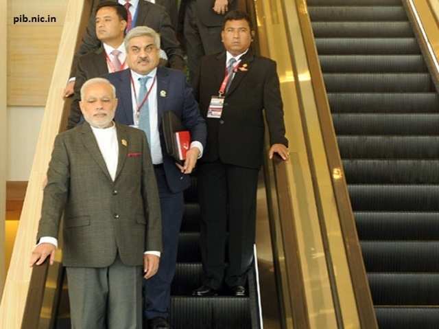 PM Modi arrives at 25th ASEAN summit venue