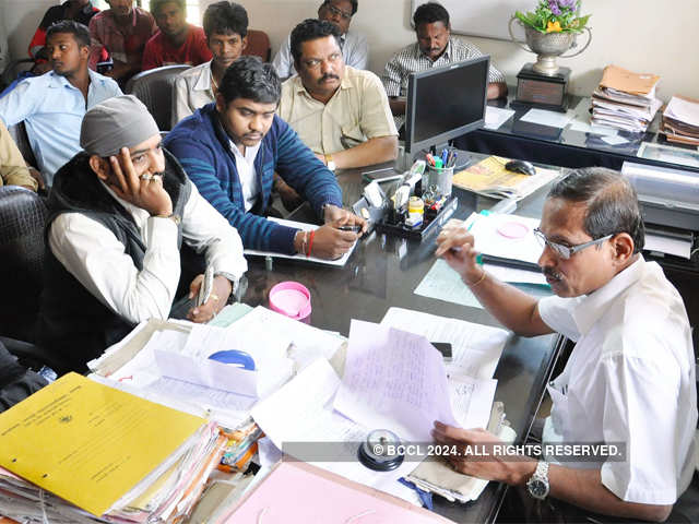 Maharashtra Navnirman Sena party workers