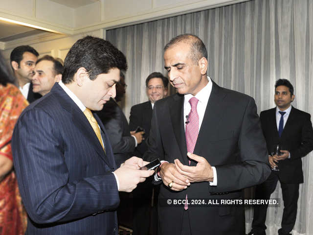Prashant Ruia with Sunil Mittal