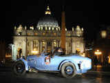 Vintage car at St Peter's square