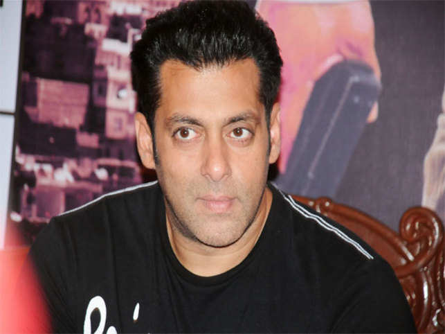 Paris Hilton, Salman Khan party together - The Economic Times