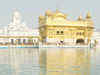Dera Radha Soami sect chief pays obeisance at Golden temple