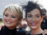 Virginie Efira and Dapne Roulier