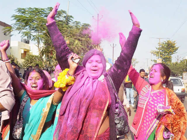 Women wing of BJP celebrates victory