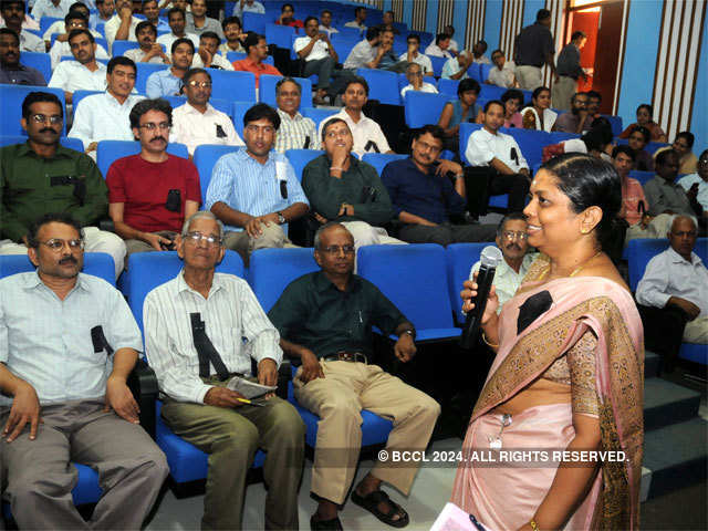 IIT Kanpur: Increasing Faculty
