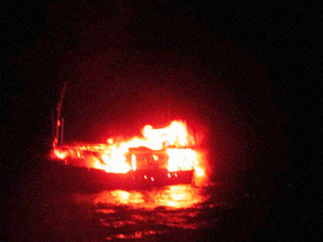 Four Terror Suspects set the Boat on Fire