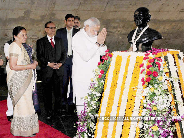 PM Modi at Mahatma Gandhi Temple